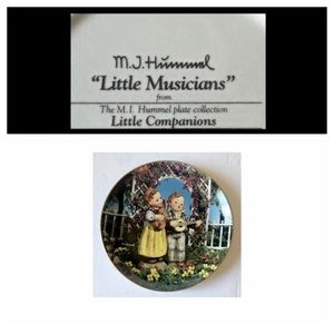 MJ Hummel Collector Plate, Danbury Mint plate No. TU4673, “Little Musicians”